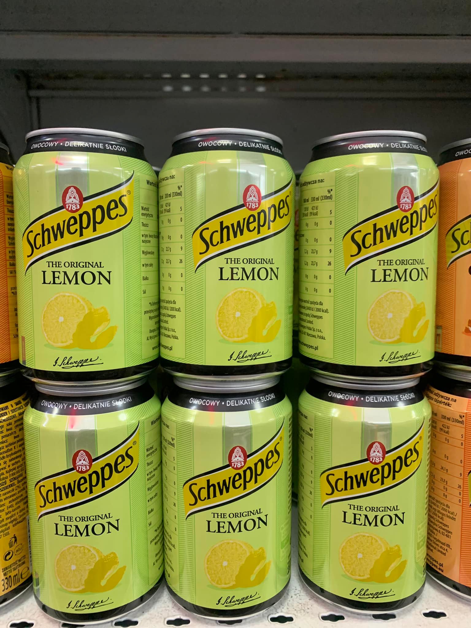 schweppes canette